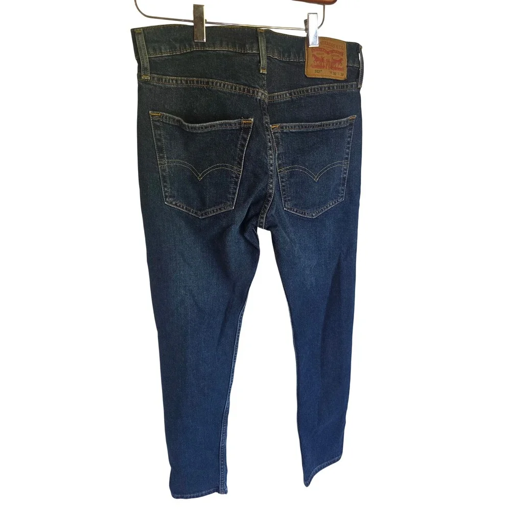 Levis levis 512